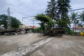 Dva stana Pilepići, Rijeka, شقة