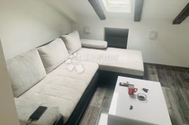 Mali renovirani stan na dobroj lokaciji, Rijeka, Wohnung