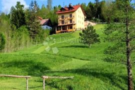 FUŽINE, JEDINSTVENA LOKACIJA, ZAKUP, Fužine, House