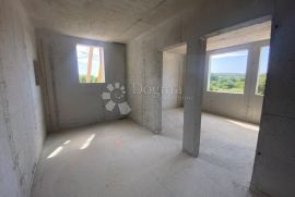 Novogradnja na traženoj lokaciji!, Medulin, Apartamento