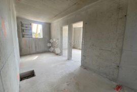 Novogradnja na traženoj lokaciji!, Medulin, Appartamento