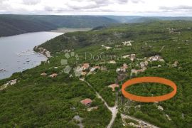 Investicijsko zemljište za više objekata sa pogledom na more, Labin, Земля