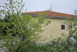 Veliko zemljište u Rogoznici sa kućom, Rogoznica, Land