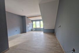 MRKOPALJ - NOVO ADAPTIRANA STARINA - SAMO U DOGMI, Mrkopalj, House