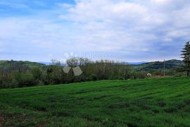 Građevinsko zemljište sa prekrasnim pogledom, Karojba, Tierra