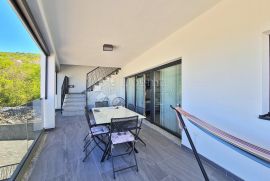 CRIKVENICA ,PENTHOUSE 3S+DB,VELIKA GARAŽA, Crikvenica, Διαμέρισμα