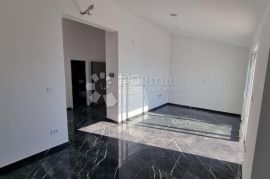 Novogradnja Crikvenica 30m od mora, Crikvenica, Appartamento