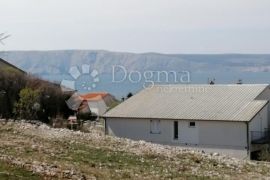 GRAĐEVINSKO ZEMLJIŠTE SA POGLEDOM NA MORE, Novi Vinodolski, Arazi