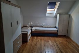 Stan u centaru grada, Gospić, Gospić, Appartment