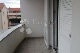 ČIŽIĆI APARTMAN U VISOKOM POTKROVLJU, Dobrinj, Appartment