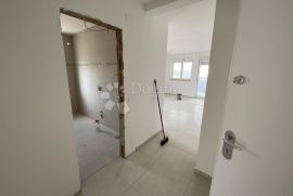 Novogradnja na lijepoj lokaciji!, Ližnjan, Appartment