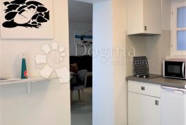 ROVINJ - LUKSUZNI STAN U SRCU STAROGA GRADA, Rovinj, Appartement