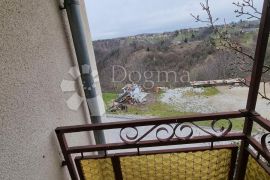 VIKENDICA S PREDIVNIM POGLEDOM!!!, Cestica, House