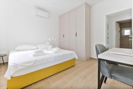 SEVID-NOVOGRADNJA SA ZAJEDNIČKIM BAZENOM (S1 M.Z), Marina, Apartamento