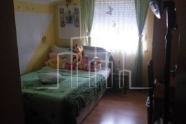 Trosoban stan Kotor Varoš 63m2 Centar, Kotor Varoš, Appartment