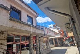 Poslovni prostor prizemlje 196m2 Zanatski centar Kotor Varoš prodaja, Kotor Varoš, Propiedad comercial