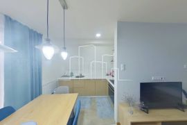 Vikend objekat sa 5 apartmana i garažom, Travnik, Maison