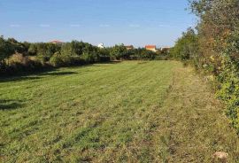 Građevinsko zemljište Prodaja građevinskog zemljišta, Krnica, Marčana, Tierra