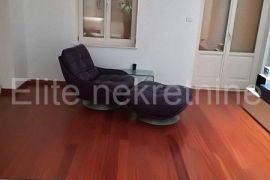 Opatija - prodaja stana, 117 m2, balkon!, Opatija, شقة