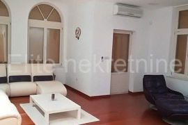 Opatija - prodaja stana, 117 m2, balkon!, Opatija, Wohnung