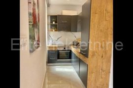 Opatija - najam stana, 46 m2, centar!, Opatija, Appartement