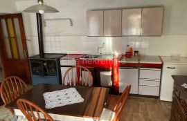 Fužine, Belo selo - prodaja dvojne kuće, 180 m2, okućnica 3668 m2, Fužine, Ev