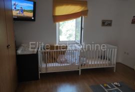 Jelenje, Podhum - prodaja kuće, 124m2, dvorište, parking!, Jelenje, House