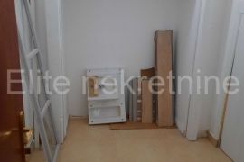 Rijeka - najam poslovnog prostora u centru, 40m2, Rijeka, Коммерческая недвижимость