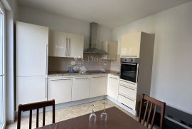 Matulji centar, 2S+DB sa parkingom, Matulji, Appartement