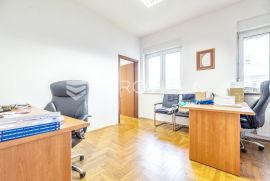 Zagreb, Špansko funkcionalan troiposoban stan 67 m2, Zagreb, Wohnung