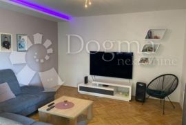 Komforan trosobni stan na top lokaciji!, Split, Apartamento