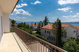 Crikvenica, kuća na odličnoj lokaciji, Crikvenica, Maison