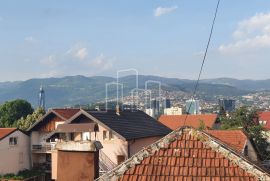 Najam renoviran četverosoban stan Vraca, Novo Sarajevo, Appartment