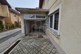 Dvospratna kuća Stup Nedžarići Prodaja 156m2, Ilidža, Kuća