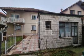 Dvospratna kuća Stup Nedžarići Prodaja 156m2, Ilidža, Casa