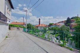 Prizemna kuća Bistrik sa dvije garaže, Sarajevo Stari Grad, Kuća