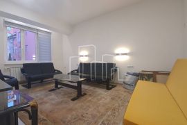 Renoviran trosoban stan Grbavica Kovacici, Novo Sarajevo, Appartement