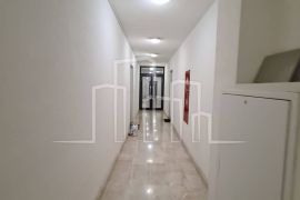 Najam nov Četverosoban stan Sarajevo Dolac Malta, Novo Sarajevo, Appartement