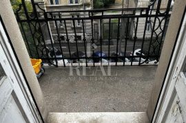 Potok, komforan gospodski stan s dva balkona, 2. kat!, Rijeka, شقة