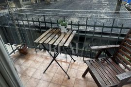 Potok, komforan gospodski stan s dva balkona, 2. kat!, Rijeka, Apartamento
