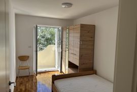 OTOK KRK - MALINSKA - DVOSOBAN APARTMAN S POGLEDOM NA MORE, Malinska-Dubašnica, Kвартира