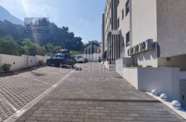 Makarska, luksuzan trosoban stan s pogledom na more 121,49 m2, Makarska, Stan