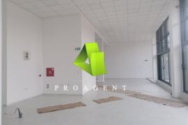 Odličan poslovni prostor u centru ID#4091, Niš-Mediana, Propriété commerciale