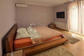 Predivan penthouse u centru Dugog Sela, Dugo Selo, Daire