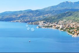 Stan s panoramskim pogledom i bazenom, Opatija, شقة