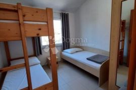 ROGOZNICA - PREDIVNA KUĆA 150M OD MORA, Rogoznica, Casa