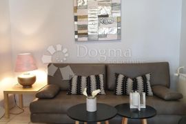 Kostrena, 1SDB, tik do mora, Kostrena, Appartement