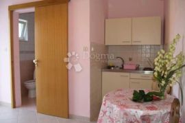 ROGOZNICA APARTMANSKA KUĆA S PREKRASNIM POGLEDOM NA MORE, Rogoznica, بيت