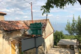 Starina sa panoramskim pogledom na more, Opatija - Okolica, Casa