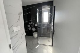 Apartman 98 m² (150 m od mora) novogradnja Malinska, Malinska-Dubašnica, Stan